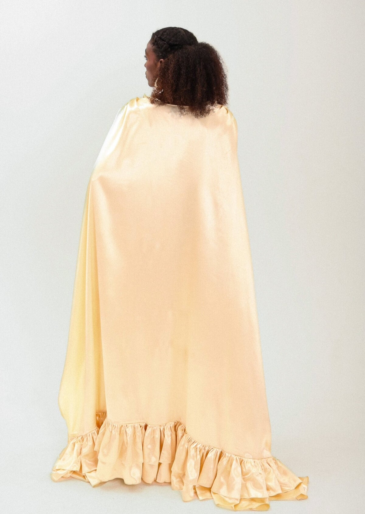 back view of mona ivory cape set